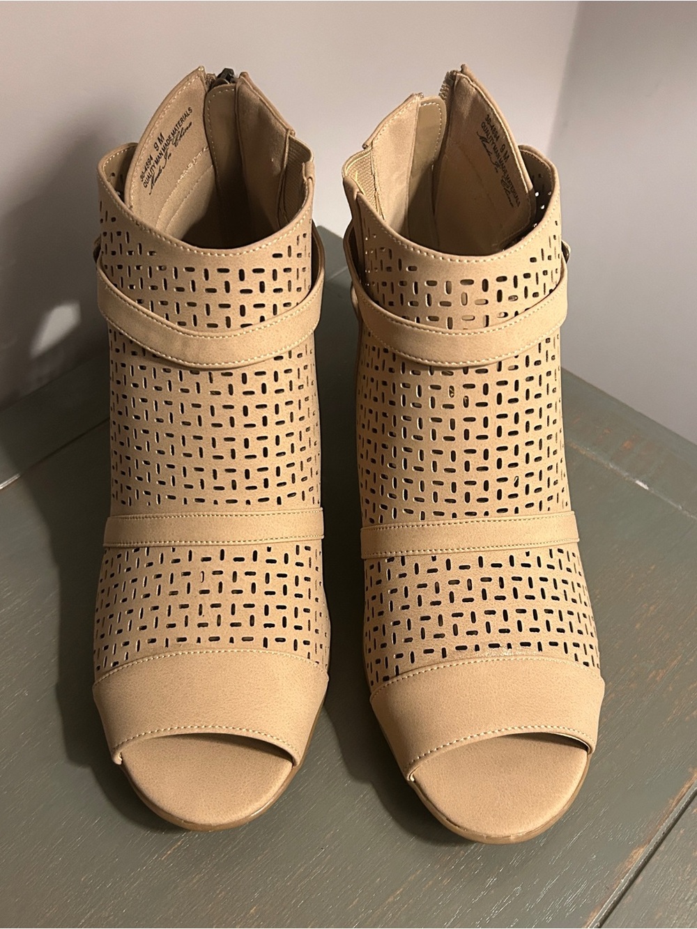 Easy Street Tan Perforated Peep Toe Ankle Booties – Size 9 – NWOT
